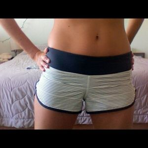 Lululemon athletica shorrrrts