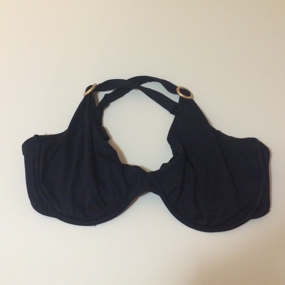 Everything but water crisscross bikini top