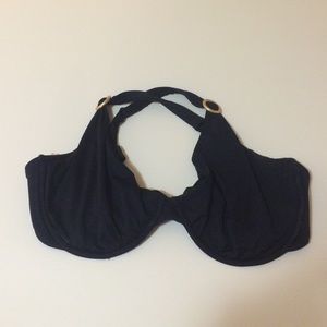 Everything but water crisscross bikini top