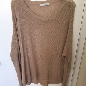 Oversized sweater - tan 🌸