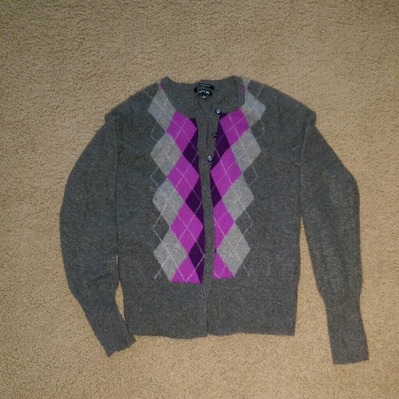 100% Cashmere Sweater