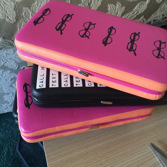 Wallet*****🅢🅞🅛🅓** - Picture 3 of 3