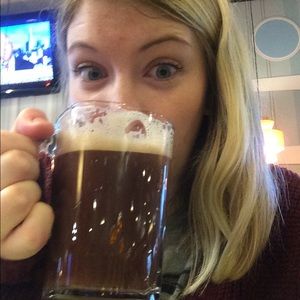 Meet your Posher, Kelly