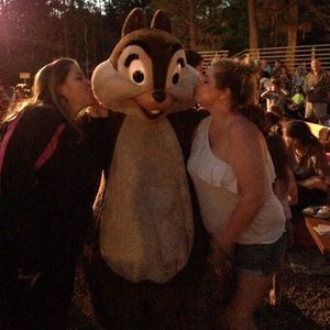 Meet your Posher, Carissa