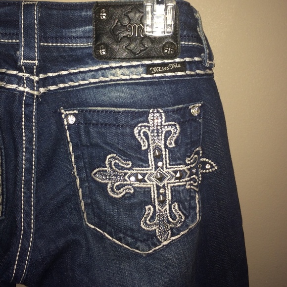 Miss me jeans hemmed to fit 5'1"