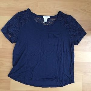 Forever21 navy t-shirt