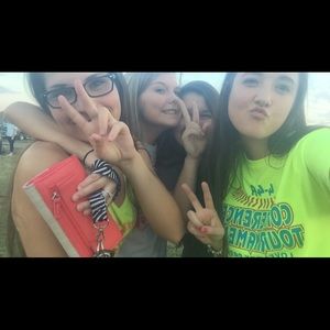 Meet your Posher, Kayli