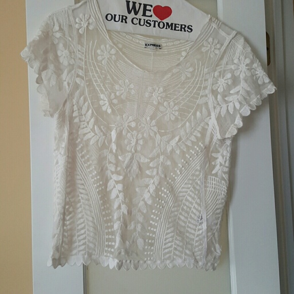 Lacy tee from express