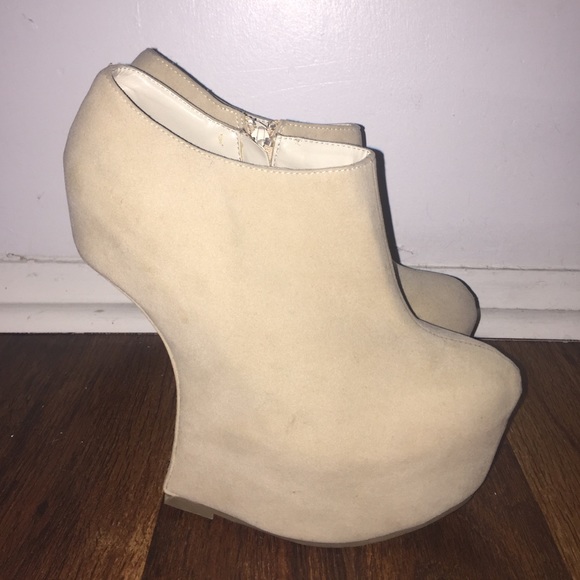 Heel-less Booties!!!