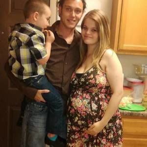 Meet your Posher, Abigail