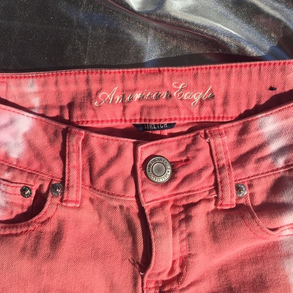 🚩 Shorts - American Eagle Outfiters 🌼 - Picture 2 of 3