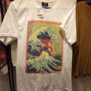new with tag Stussy tshirt size S