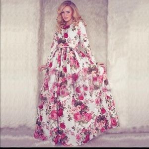 Romantic women dress