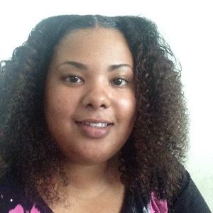 Meet your Posher, Dannette