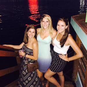 Meet your Posher, Brooke