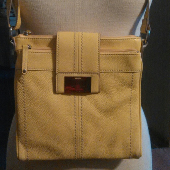 Crossbody purse