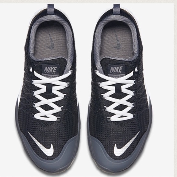 Nike Shoes - Nike Lunar Cross Element Shoes