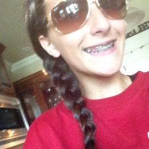 Meet your Posher, Taylor