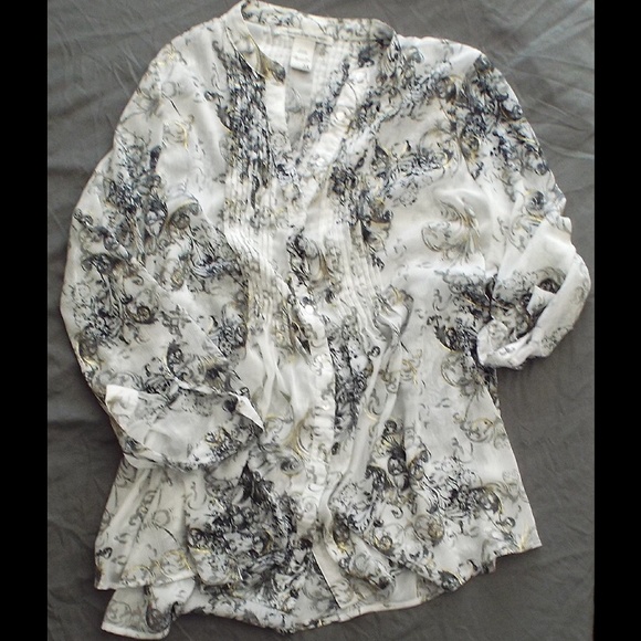 American Rag roll up tab sleeve sheer print blouse