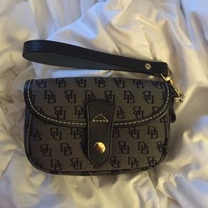 Dooney & Bourke Wristlet