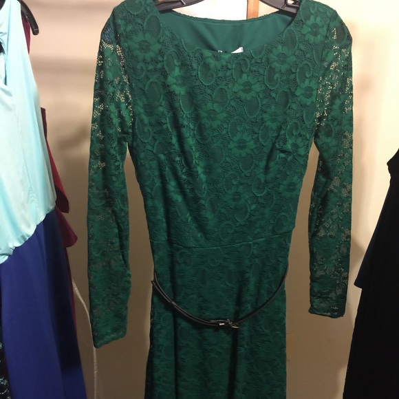 Jade Green Lace dress - Picture 1 of 1