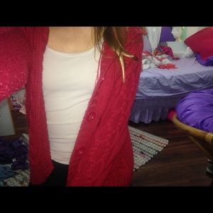 red fall sweater🍁