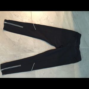 Nike running workout tights for @lauradarosa