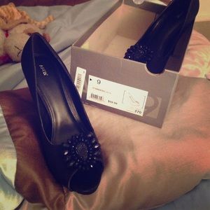 Apt.9  black peep toe heels