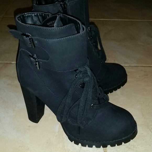 Heeled combat boots