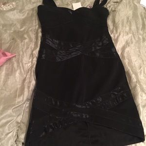 NWT.H&M dress.Perfect little black dress.