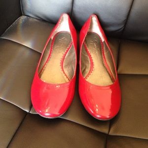 Red Jessica Simpson flats