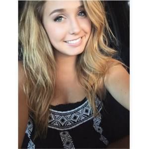 Meet your Posher, Danielle