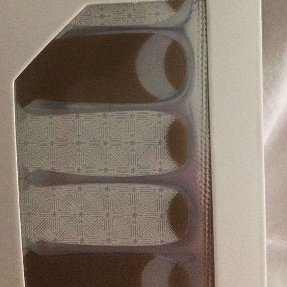 Nail wraps never used - Picture 3 of 3