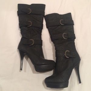 Black heel boots