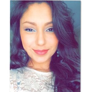 Meet your Posher, Araceli