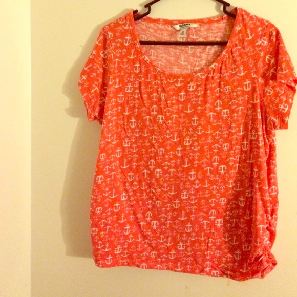 Orange Old Navy top with anchor pattern.