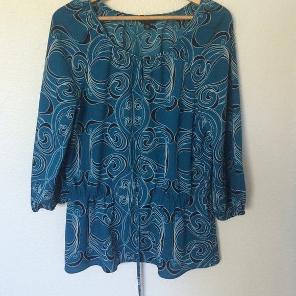 Banana Republic Blue top