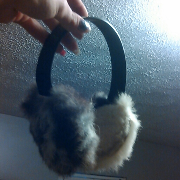 Ear muffs