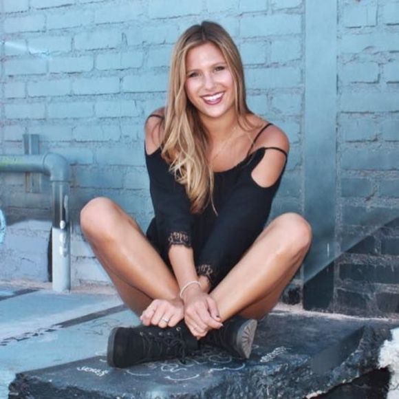 Meet your Posher, Sofia