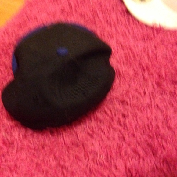 hat - Picture 2 of 2