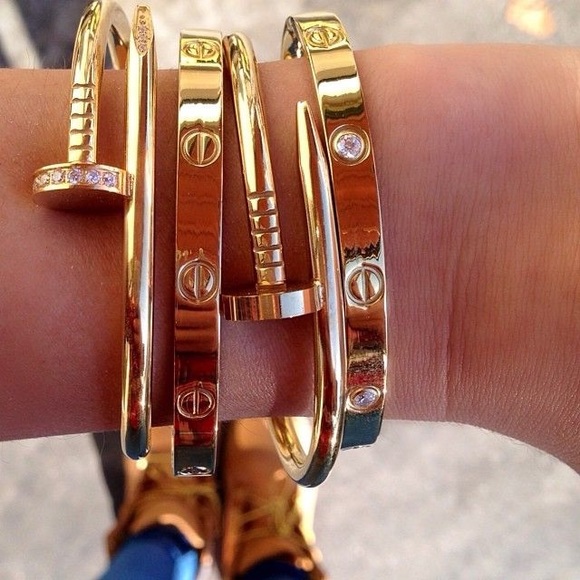 Love yourself bracelet