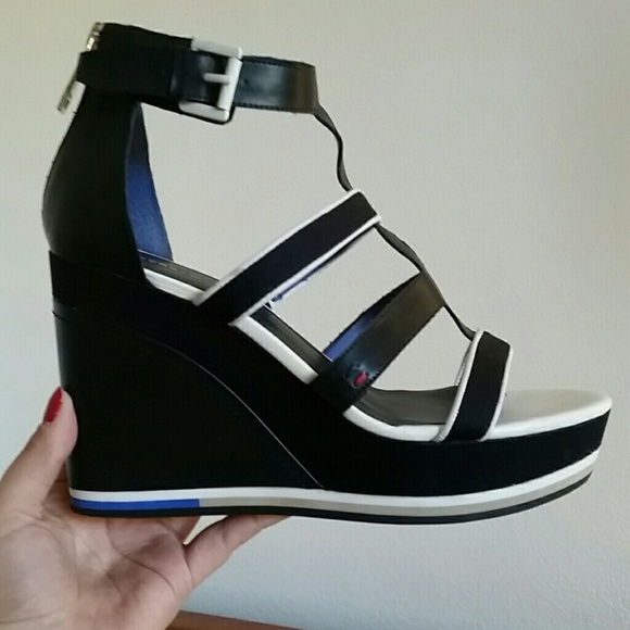 Navy Blue Tommy Hilfiger Wedges - Picture 2 of 4