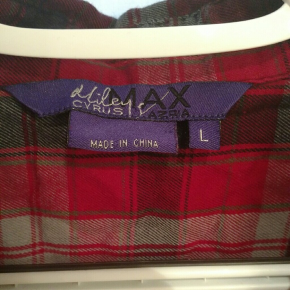 Sold - Picture 3 of 3