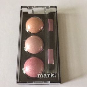 Mark, Spring fling long wearing shadow trio