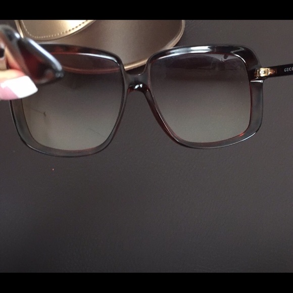 Gucci sunglasses main image 4