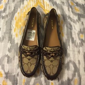 *NEW* Coach Flats