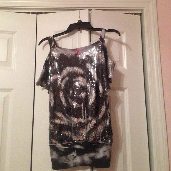 Short sleeve dressy shirt - Picture 1 of 1