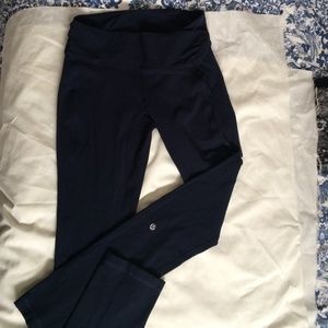 Lululemon skinny athletica pants
