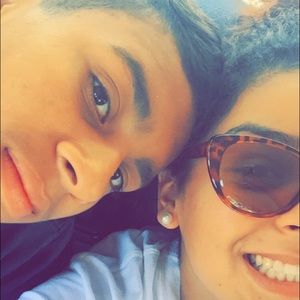 Meet your Posher, Olivia