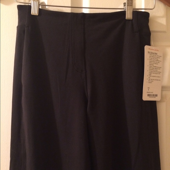 Lululemon Still Going sz 4 unaltered NWT